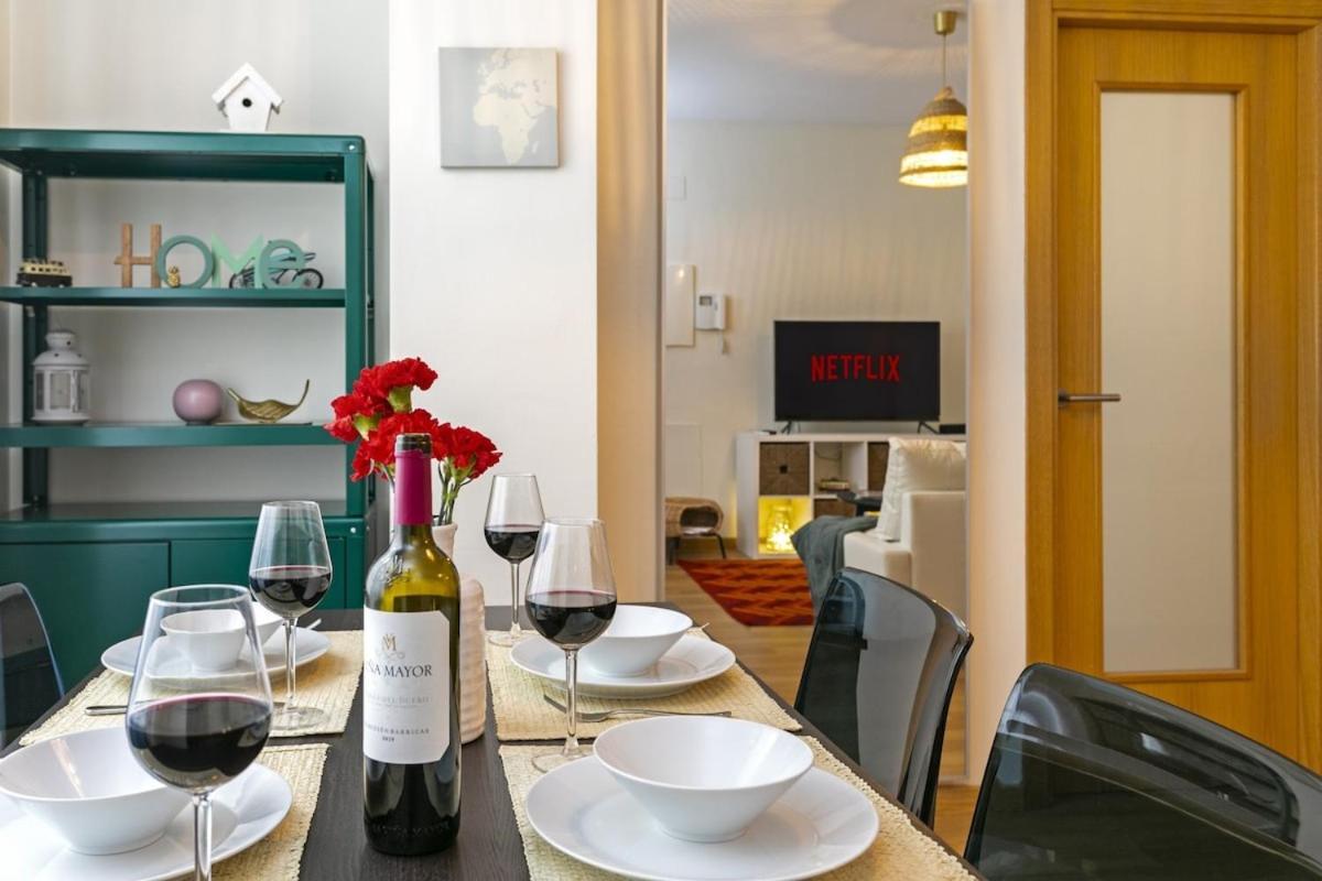 -Malagasunapts- Privateterrace Freeparking Pool Buitenkant foto